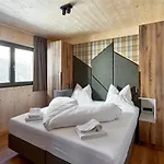 Alm-lodges Montafon By Pferd Auf Wolke Lägenhet *