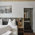 Alm-lodges Montafon By Pferd Auf Wolke *