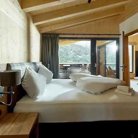 Alm-lodges Montafon By Pferd Auf Wolke *