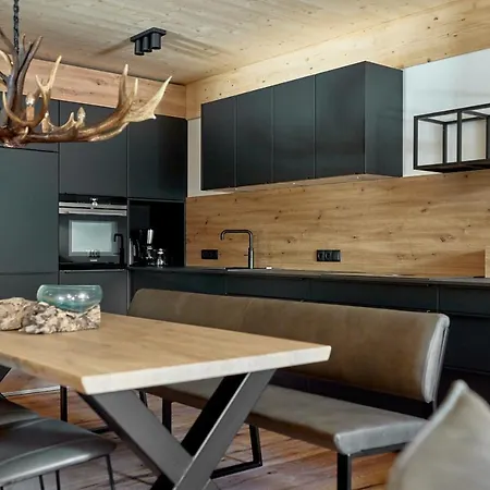 Alm-lodges Montafon By Pferd Auf Wolke * غارغيلين