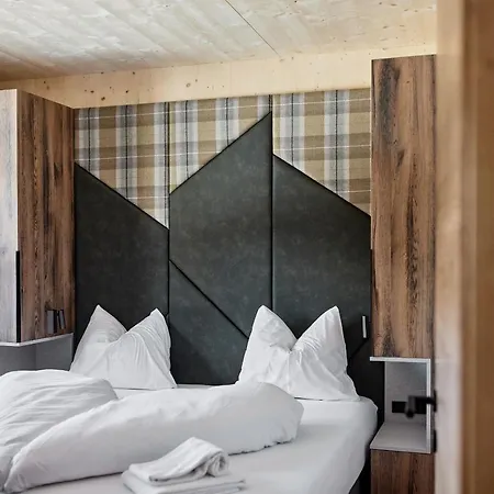 Alm-lodges Montafon By Pferd Auf Wolke * Gargellen