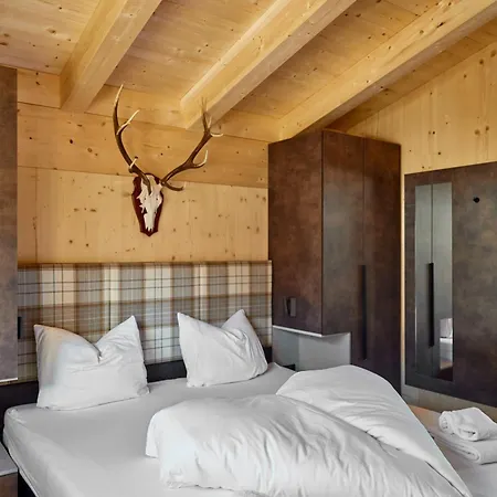 Alm-lodges Montafon By Pferd Auf Wolke